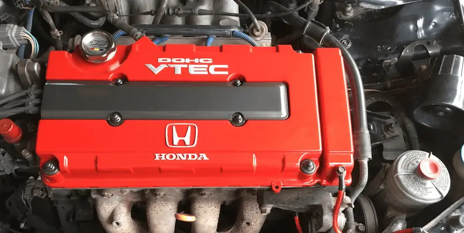Motore Honda B16A/B16B sotto il cofano