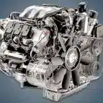 Caratteristiche e Prestazioni del Motore Mercedes M112 E24: Specifiche e Olio